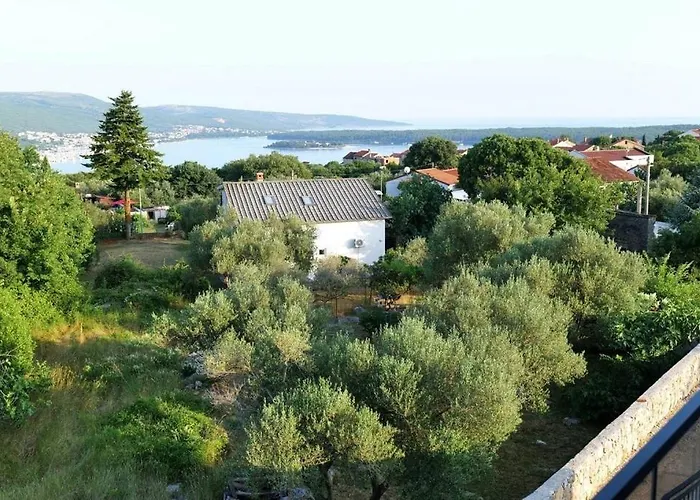 Family Friendly House With A Swimming Pool Kornic, Krk - 25070 Ferienhaus *