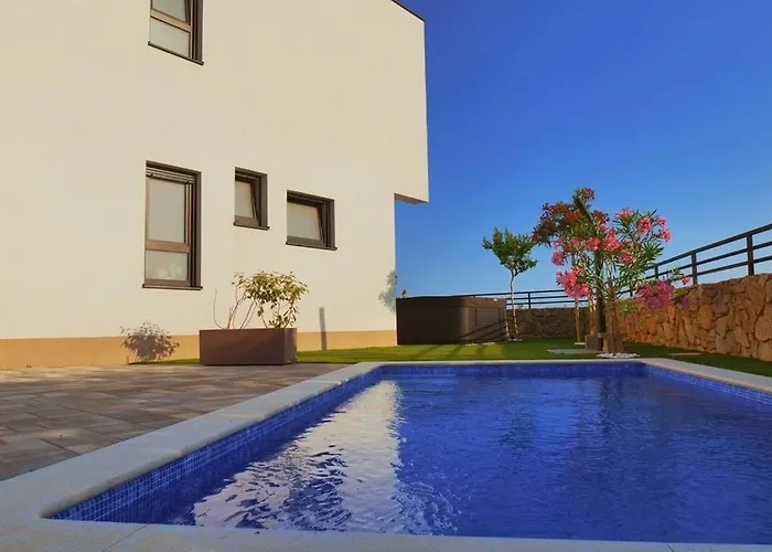 Family Friendly House With A Swimming Pool Kornic, Krk - 25070 Casa de Férias *